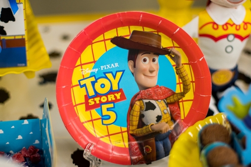 Inspiração TOY STORY 5 — 4
